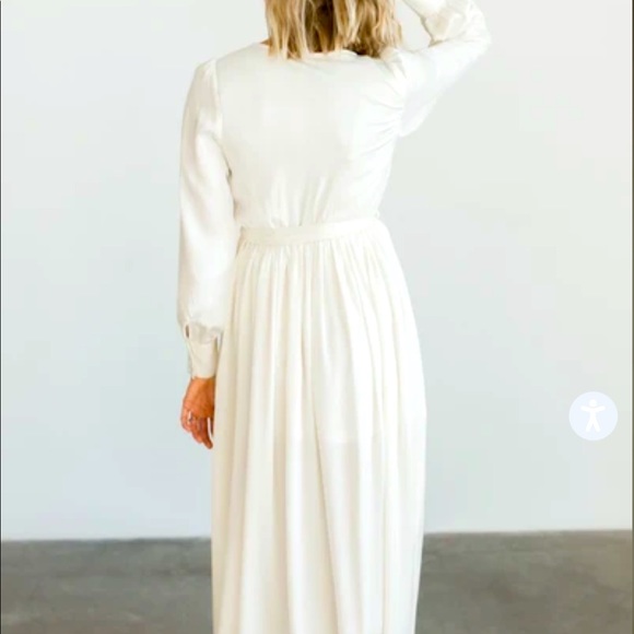 Ivory Maxi Dress - Picture 2 of 4